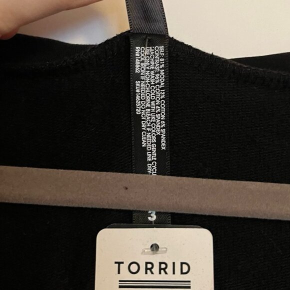 Torrid Size 3 Black Dream Fleece Long Sleeve Scoop Sleep Tee - Picture 7 of 7